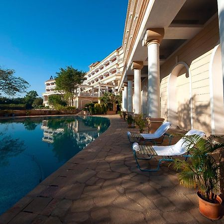 The Lagoona Resort Лонавала Экстерьер фото