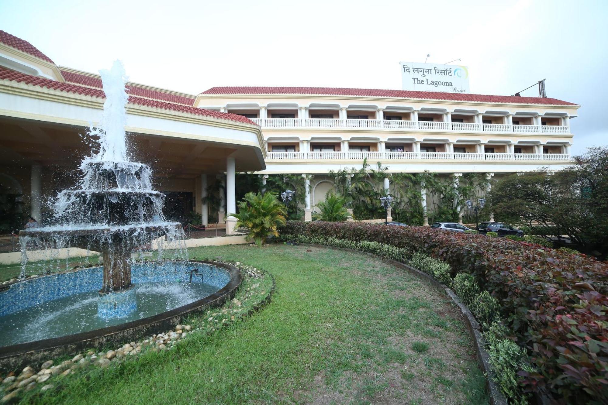The Lagoona Resort Лонавала Экстерьер фото
