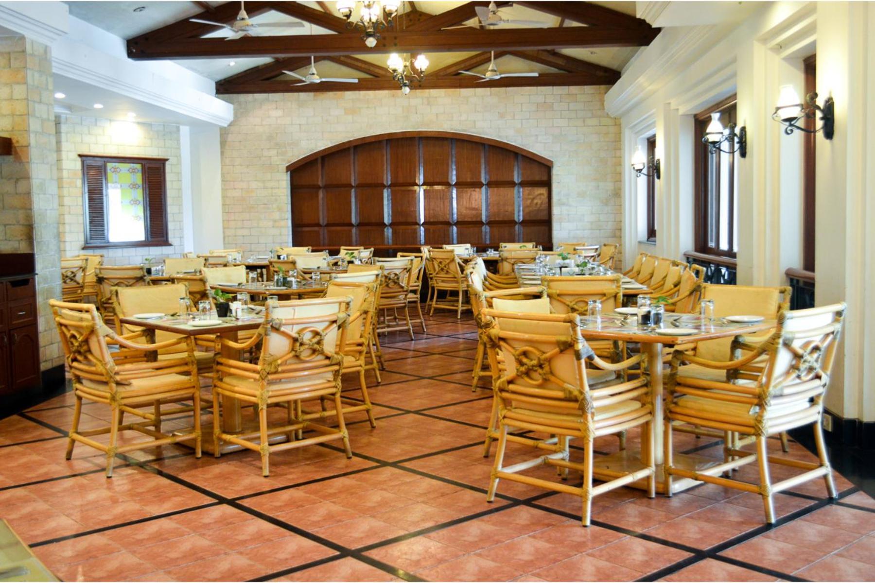 The Lagoona Resort Лонавала Экстерьер фото