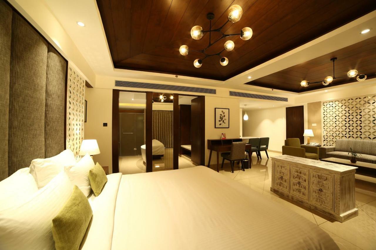 The Lagoona Resort Лонавала Экстерьер фото